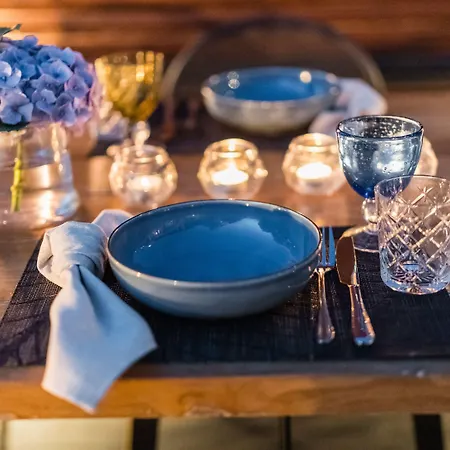 Hotel 12 Months & Tsagarada