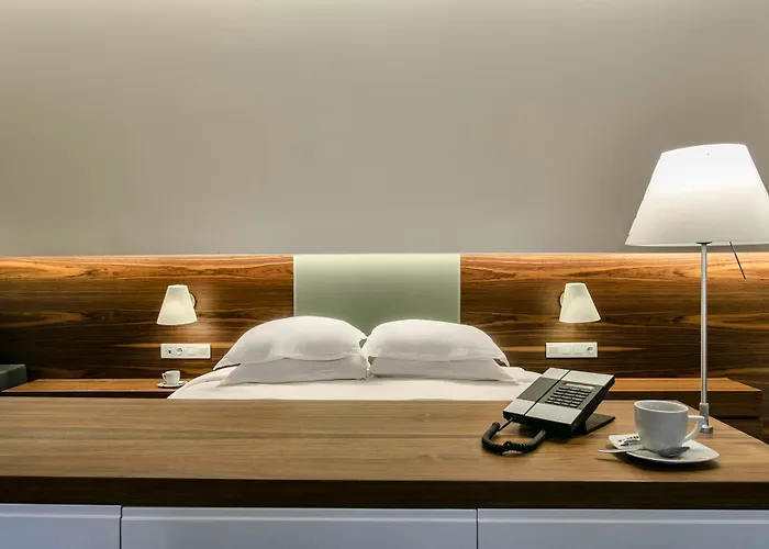 Hotel 12 Months & Tsagarada