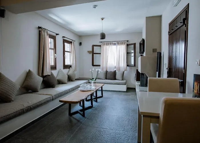 Отель 12 Months &