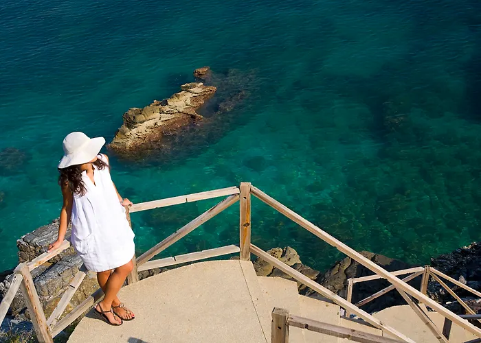 12 Months & 5* Tsagarada