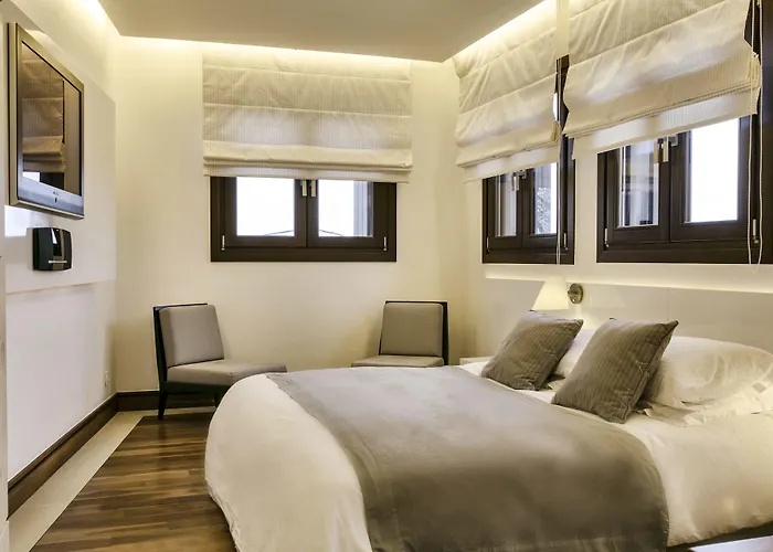 Hotel 12 Months & 5*