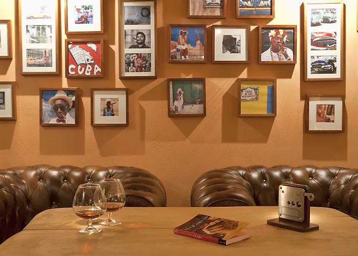 12 Months & Отель